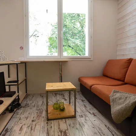 La Loge Theuriet - Bord De アパート